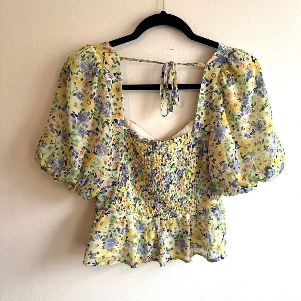 Astr Floral Puff-Sleeve Peplum Milkmaid Babydoll Top in Yellow and Lavender
